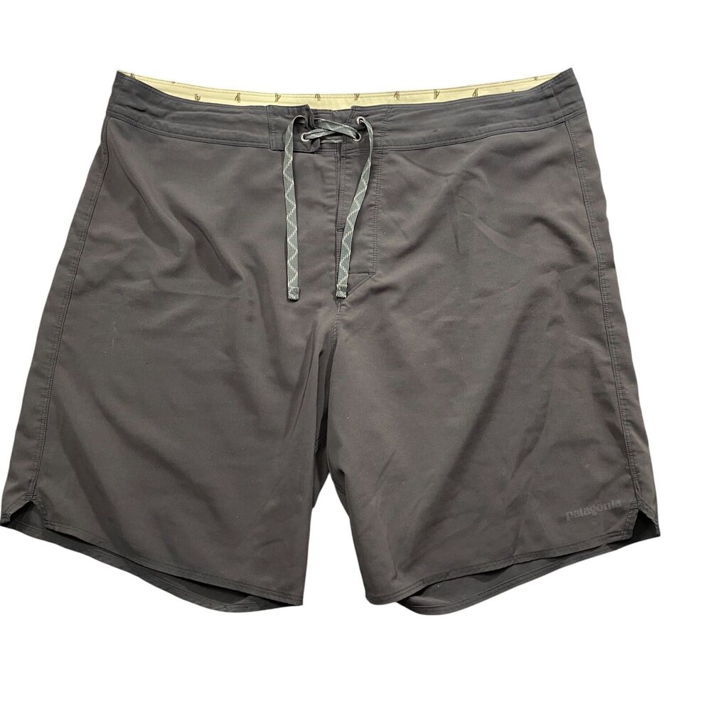 Patagonia XL Hydropeak Boardshorts Women's‎